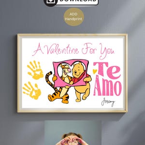 Artisanat d'empreintes de main de Winnie l'ourson pour la Saint-Valentin, cartes en espagnol, Winnie l'ourson imprimable, oeuvre d'art de la Saint-Valentin pour enfants, Saint-Valentin pour tout-petits, école maternelle