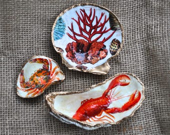 Vintage Sea Life Shell Ring Dish, Oyster Dish, Decoupage Shells, Beach Decor Shell Art Shell Trinket Dish Hostess Gift Shower Gift