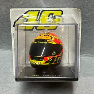 Vintage Valentino Rossi's AGV Helmet - Motogp 2001 - 550ccm World Championship - 1:10 Scale - Etsy Vintage Valentino Rossi's AGV Helmet - Motogp 2001 - 550ccm World Championship - 1:10 Scale - Etsy