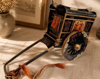 Vintage Japanese Carriage Jewelry Box Sankyo Music Box