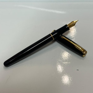 Vintage Parker Sonnet France IIT Fountain Pen - Red Marble Laque