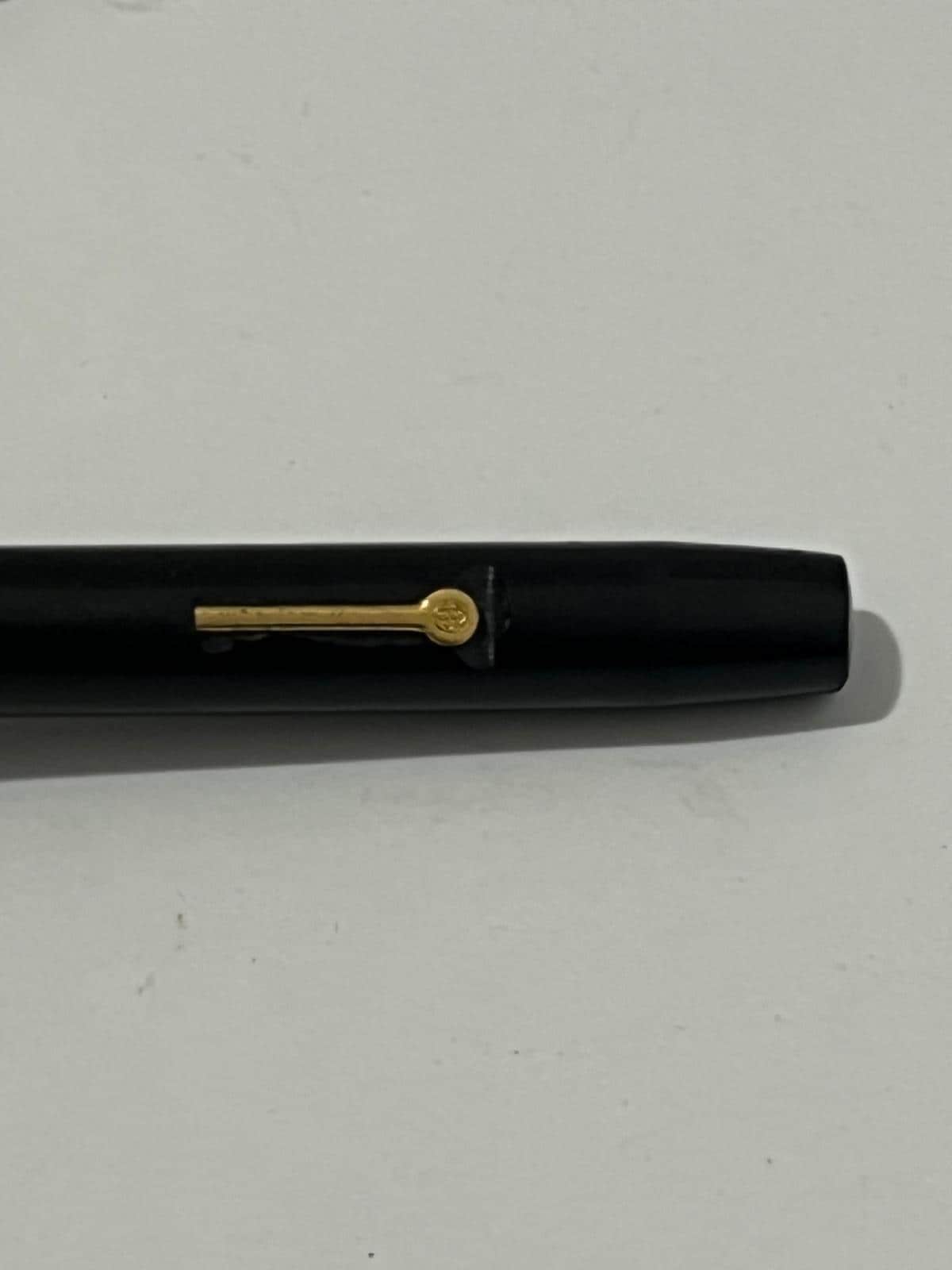 Vintage Conway Stewart London No 540 - Din Kie Fountain Pen 14K