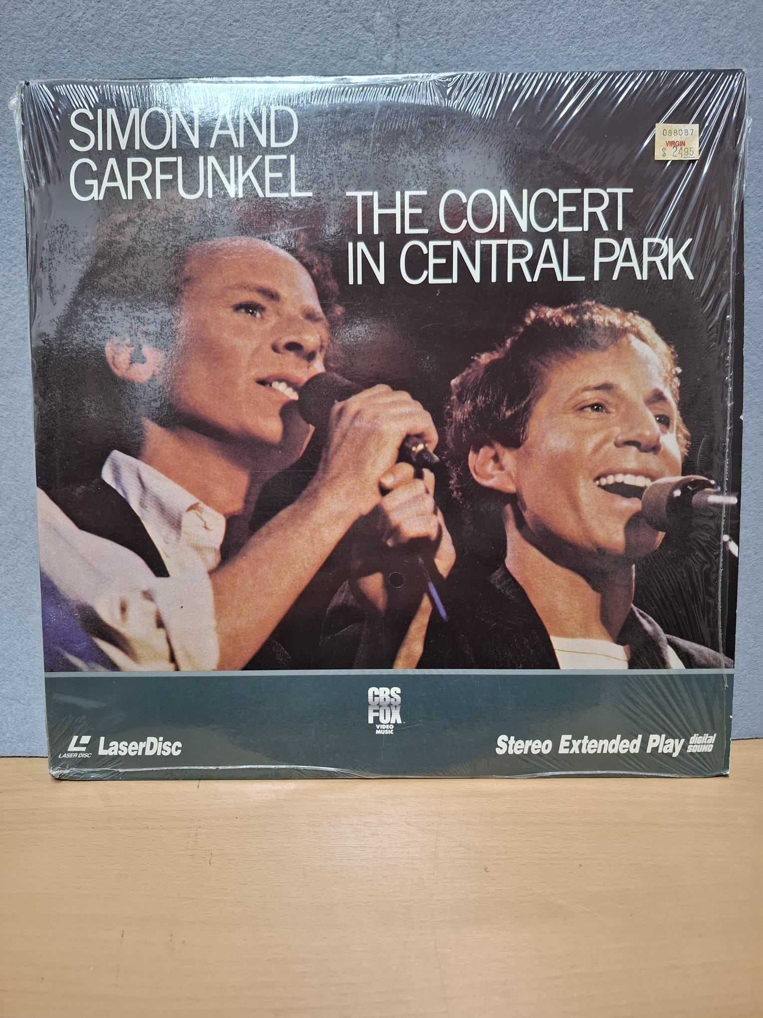 Vintage 1992 Simon and Garfunkel: the Concert in Central Park