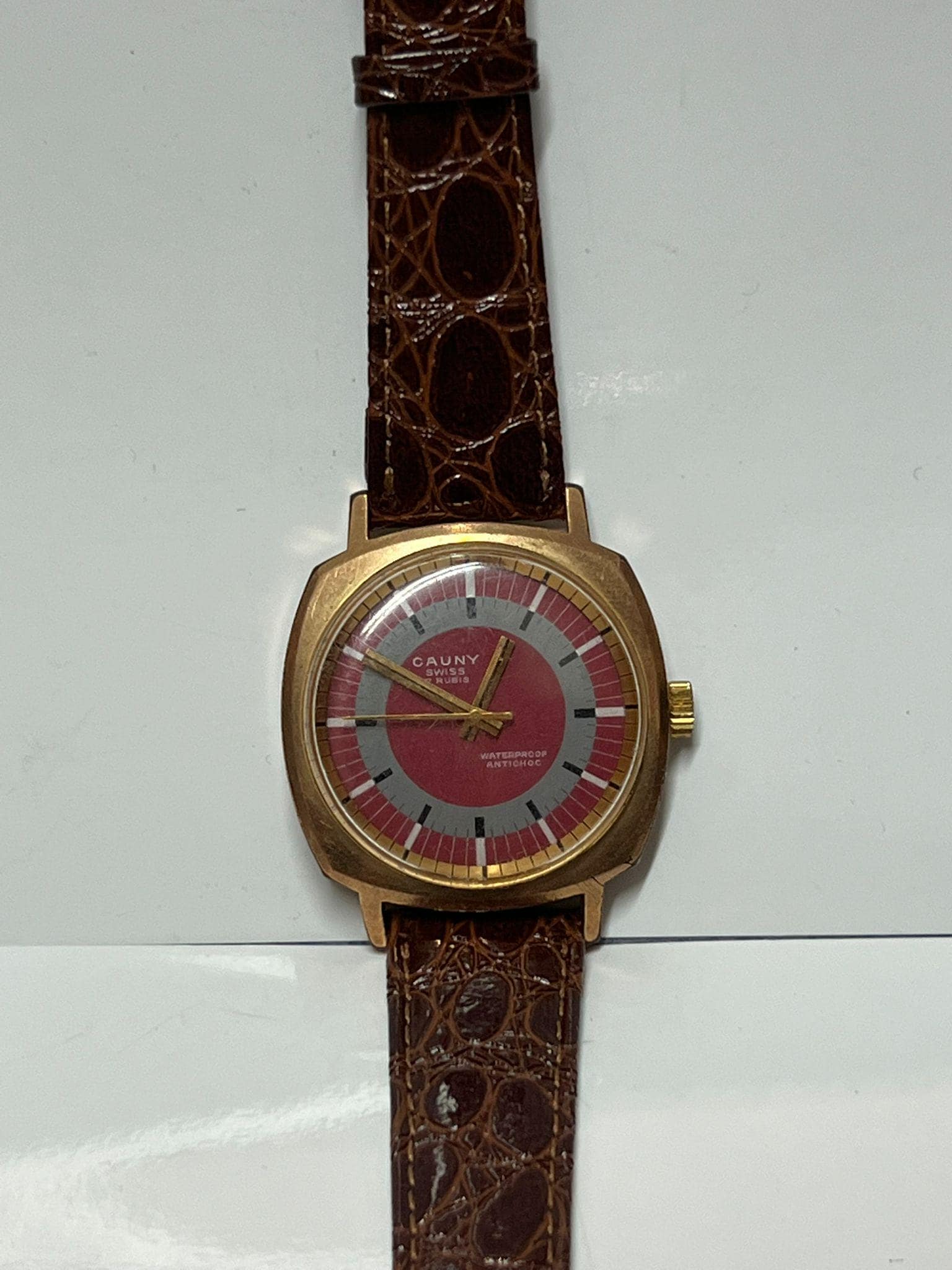 Rubis swiss made watch - Etsy 日本