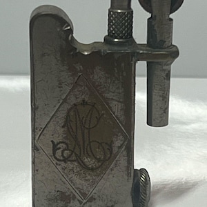 Antyk Rzadki 1910 - Półautomatyczna zapalniczka kieszonkowa na benzynę - I Wojna Światowa