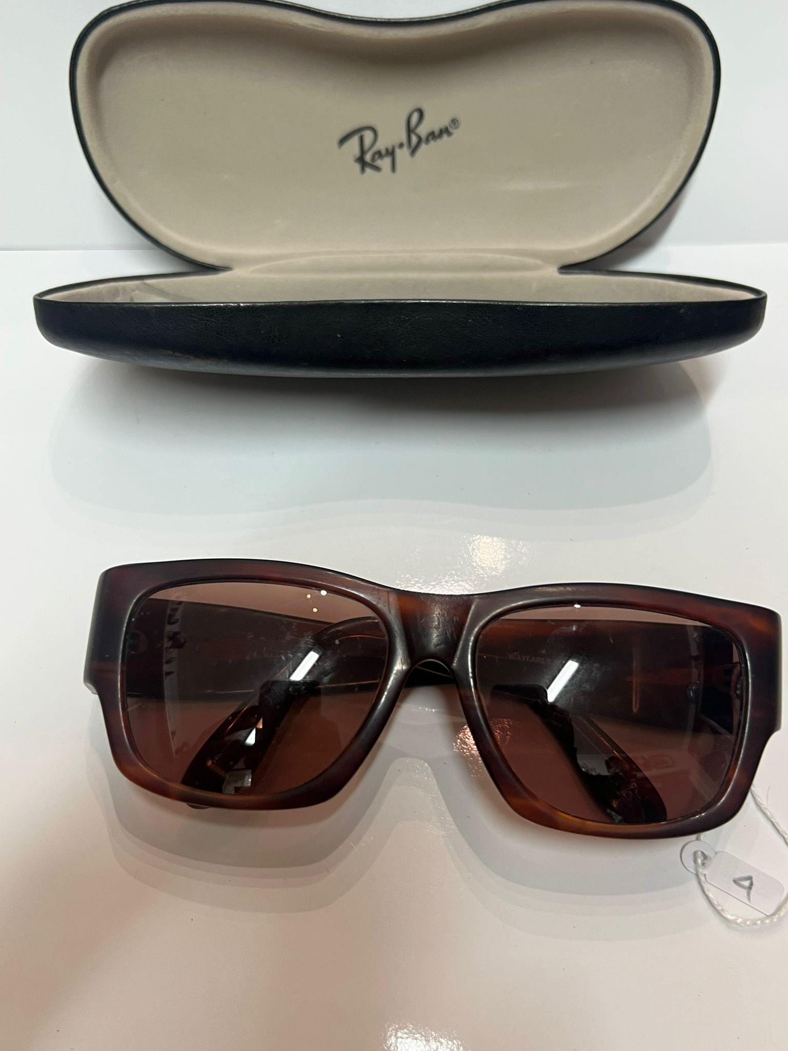 ヴィンテージ B&L Ray Ban Wayfarer Nomad W0947 - フランス製