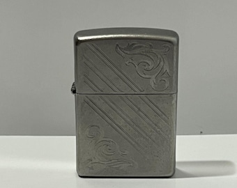 Zapalniczka kieszonkowa Vintage Cigarette - Zippo Made In USA