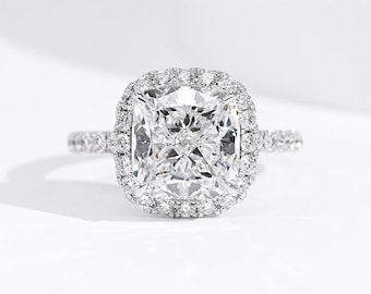 4ct Lab Grown Diamond Engagement Ring: 18k Gold Square Cushion 2EX Cut, IGI Certified