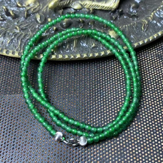 Green Jade Necklace: Grade A Maya Jadeite with Pt950 Gold