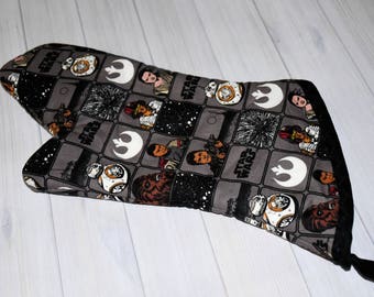 Star Wars Inspired Oven Mitt - Geeky Kitchen Decor