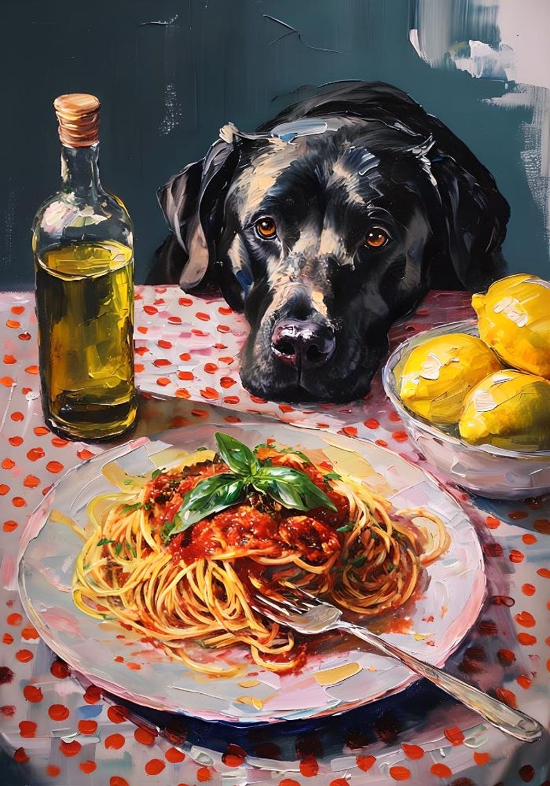 Pode incluir: Pintura a &oacute;leo de um Labrador preto olhando para um prato de espaguete com molho de tomate e manjeric&atilde;o. Uma garrafa de azeite e uma tigela de lim&otilde;es est&atilde;o sobre uma mesa com uma toalha de mesa de bolinhas vermelhas e brancas.