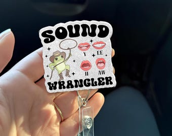 Sound Wrangler Badge Reel pour orthophoniste | Porte-badge d'orthophonie drôle de cow-boy | Clip d'identification pour orthophoniste