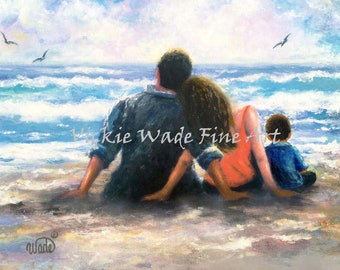 Strand familie en zoon Art Print, moeder vader zoon strand schilderijen kunst aan de muur, moeder vader en zoon op het strand, kleine strandjongen, Vickie Wade kunst