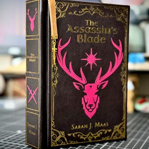 The Assassin’s Blade - Sarah J. Maas | Custom Rebind | Leatherette Cover | Throne Of Glass Book One