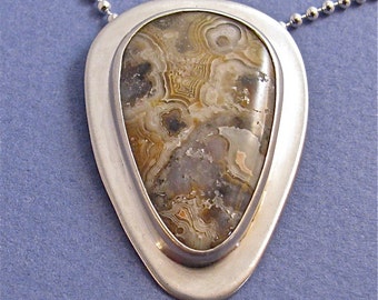 Crazy lace agate sterling silver pendant necklace