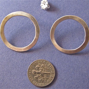 Hammered sterling silver medium single link post earrings image 2