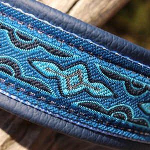 Blauw groenblauwe hondenhalsband leer, metalen gesp van aluminium, lasergegraveerd Personalisatie beschikbaar, eigen ontwerp