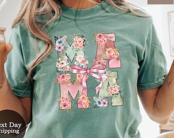 Comfort Colors Mama Shirt, Coquette Bow Mama T-Shirt, Floral Mom Tshirt, Spring Mama Shirt, Springtime Mom Tee, Mothers Day Gift, New Mom