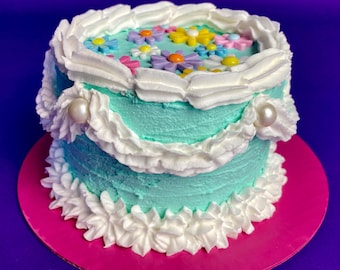 Daisy Faux Cake: Vintage Style Tiered Tray Decor, Photoshoot Prop