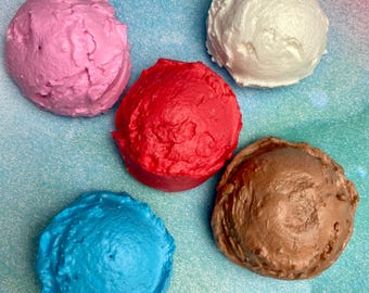 Fake Ice Cream Scoop: Tiered Tray Display, Kitchen Coffee Decor