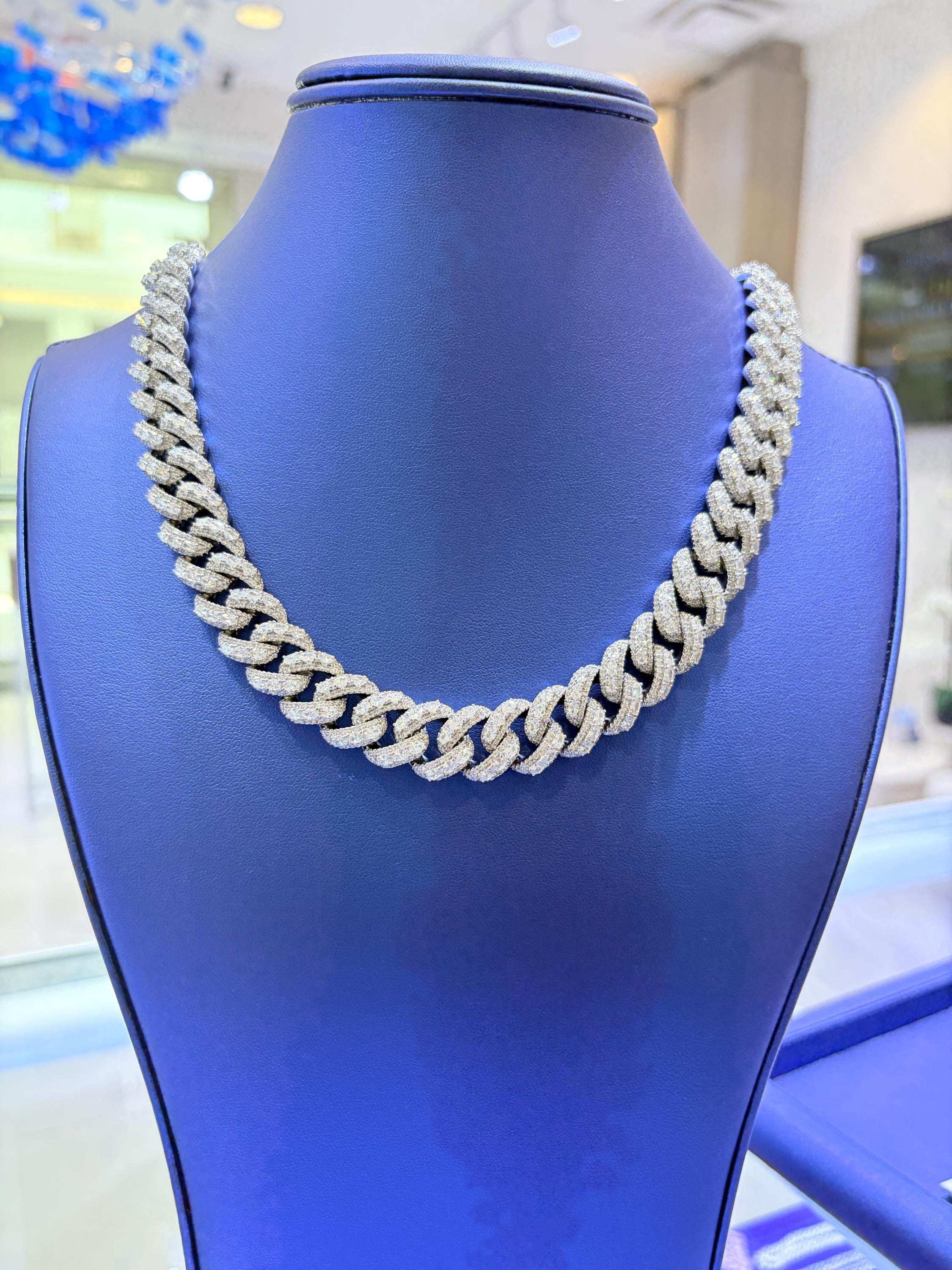 Iced Out Cuban Chain Necklace CZ Diamond | Shiny Cuban Chain