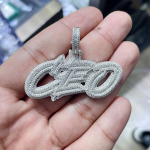 Colgante de moissanita VVS con letra personalizada de CEO en plata de ley 925, estilo hip hop, color VVS D de 4,27 quilates.