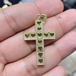 Heart Diamond-cut Cross Pendant 10K Real Gold 3.7 grams