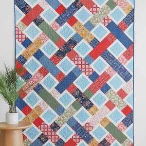 Cluck Cluck Sew - Terrace Quilt Pattern - Fat Quarter friendly in 5 sizes