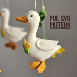 Goose felt PDF SVG pattern, Farm animals ornament DIY plush,  bird sewing tutorial
