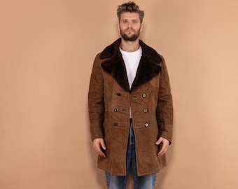 Cappotto in shearling da uomo anni '70, taglia media, indossato in cappotto in shearling vintage, cappotto in pelle scamosciata retrò, soprabito in pelle scamosciata marrone, cappotto invernale Boho, Pre Loved