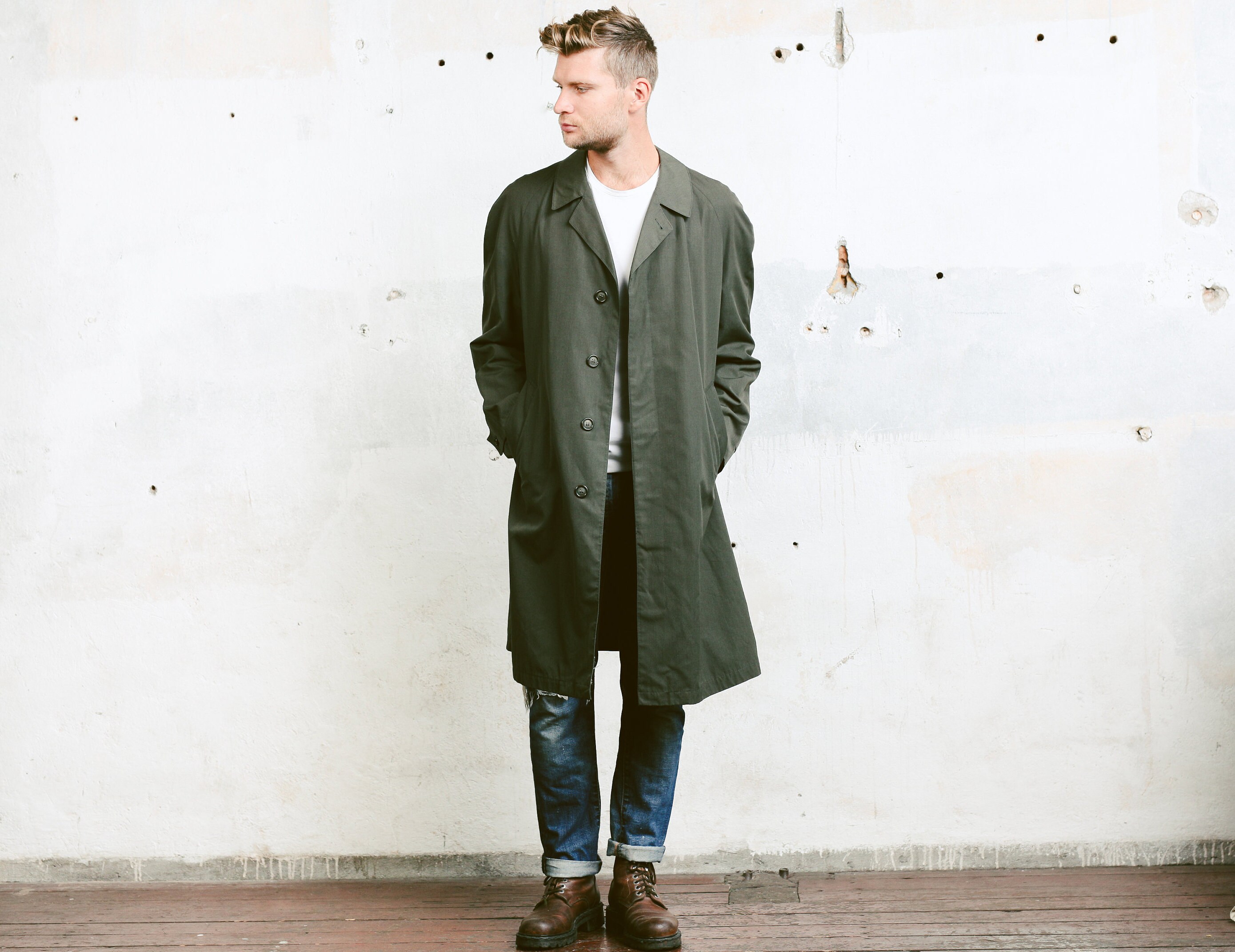 Vintage 80s Men Grey Trench Coat . Duster Coat Mac Coat Raglan Sleeves ...