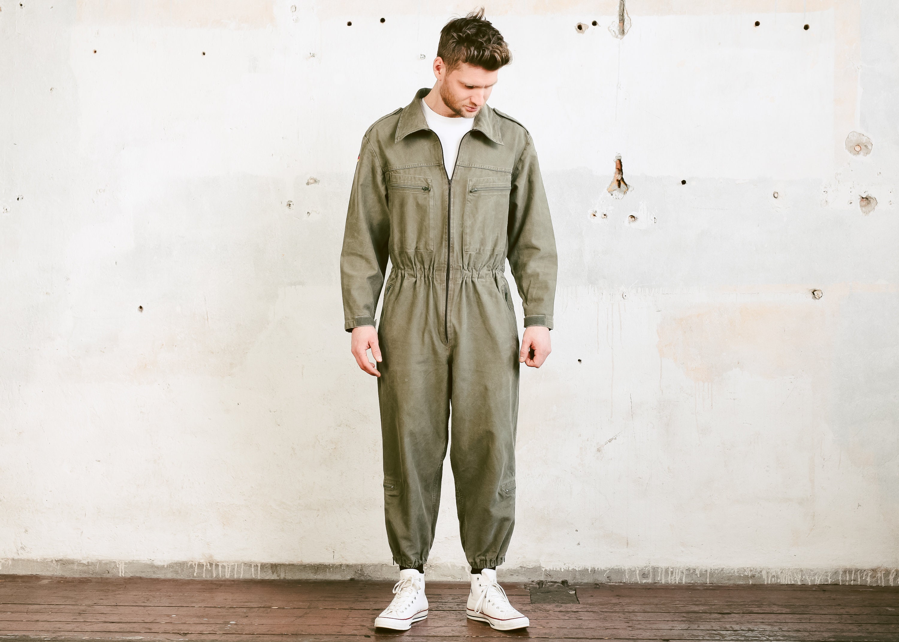 Men's Army Surplus Jumpsuit . Vintage 1980s Garage Car Mechanic