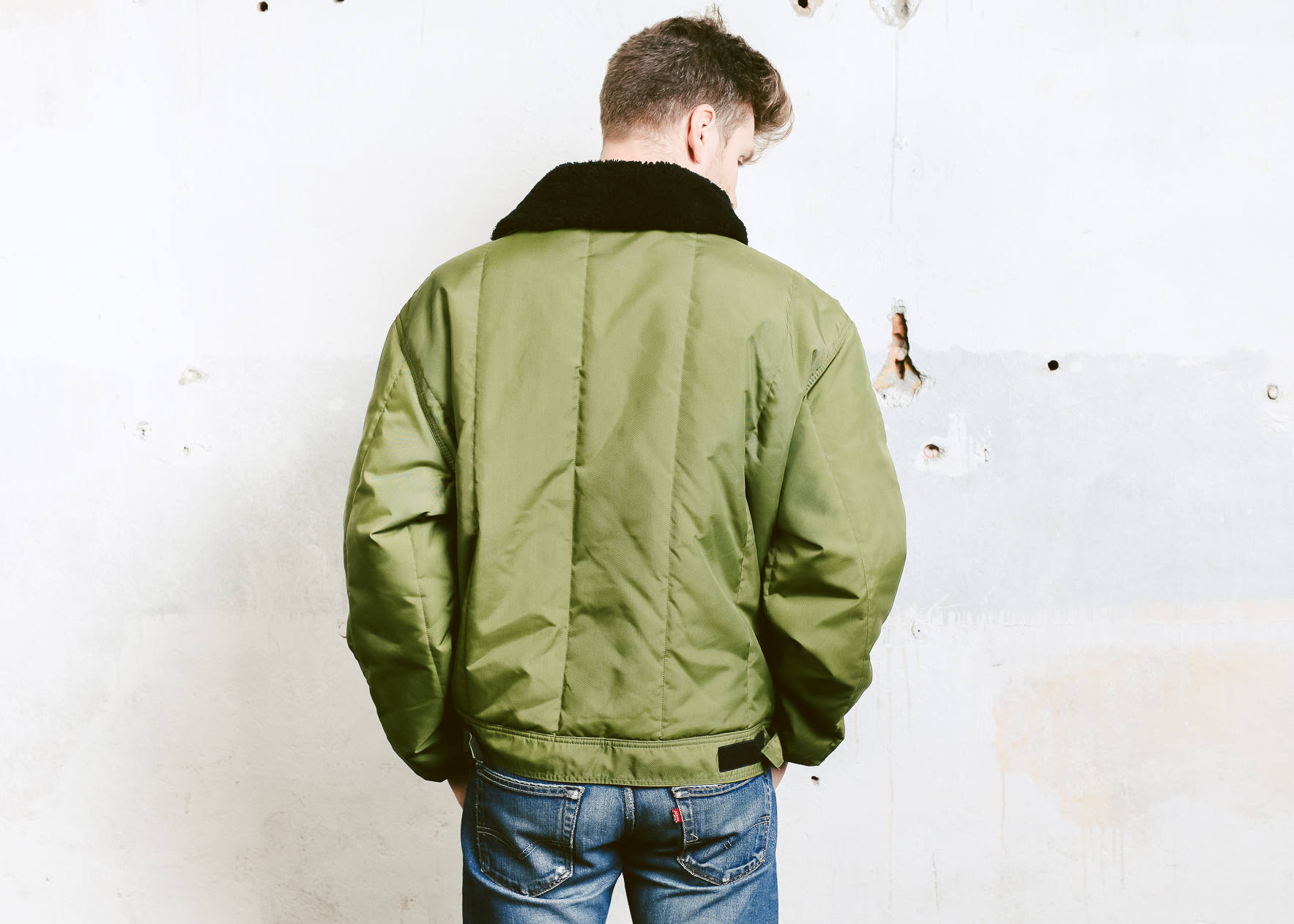 Men's Military Jacket with Faux Fur Collar . Khaki Green Winter Coat