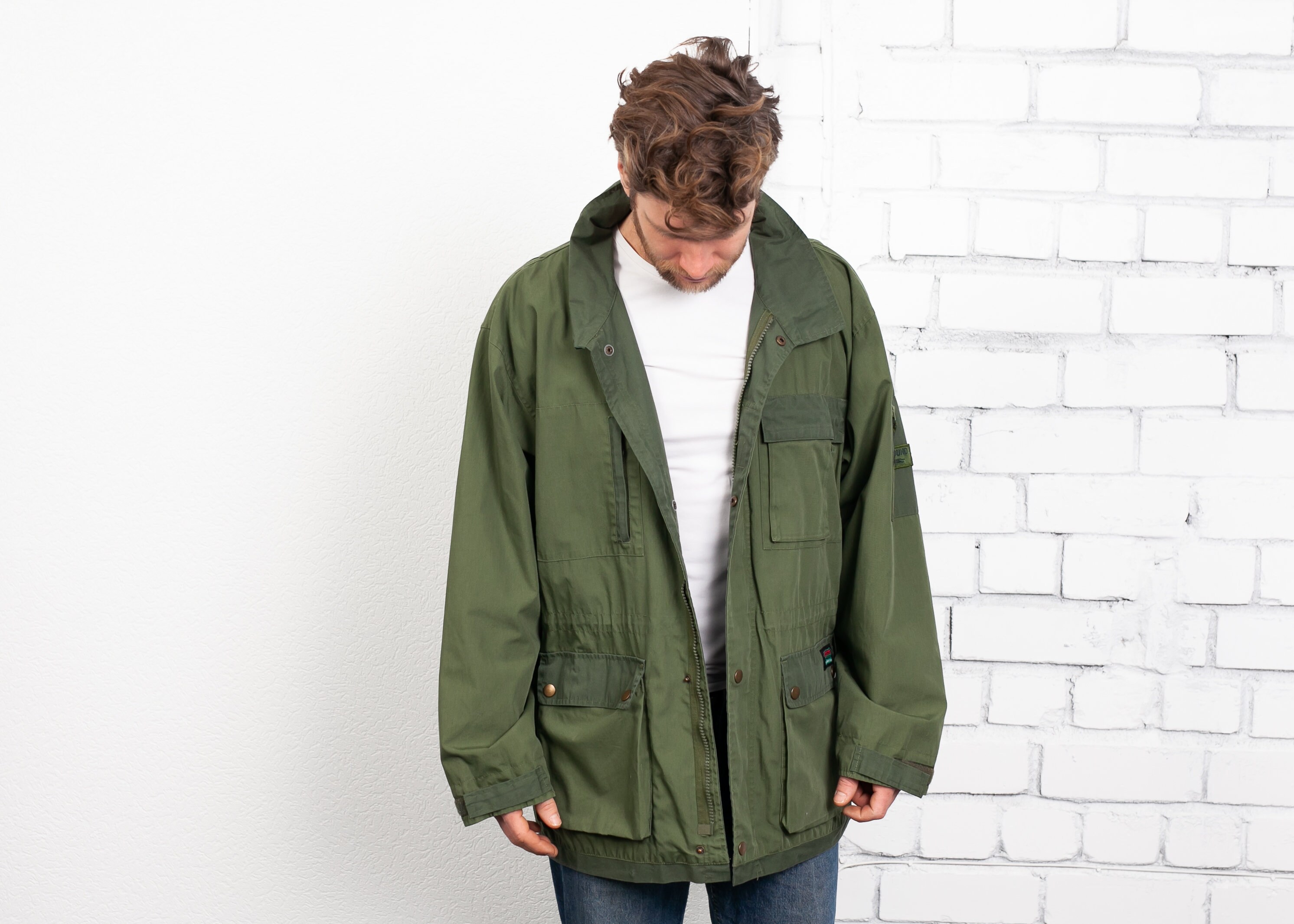 Military Style Parka Jacket . Vintage Hooded Windbreaker Jacket 90s