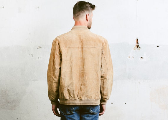 90 s blouson en cuir de Suède. Mens des Beige veste des Mens années 90 Grunge manteau Zip Up vol aviateur survêtement veste Oversized. taille L Large b26057 90 s blouson en cuir de Suède. Mens des Beige veste des Mens années 90 Grunge manteau Zip Up vol aviateur survêtement veste Oversized. taille L Large b26057