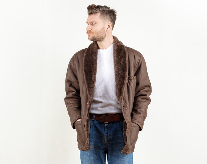 Short Sheepskin Coat, Size XL, Vintage Men 70s, Button Up Winter Coat, Boho Outerwear, Warm Shearling Overcoat, Sustainable Fashion