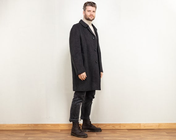 Manteau long minimaliste en laine pour homme