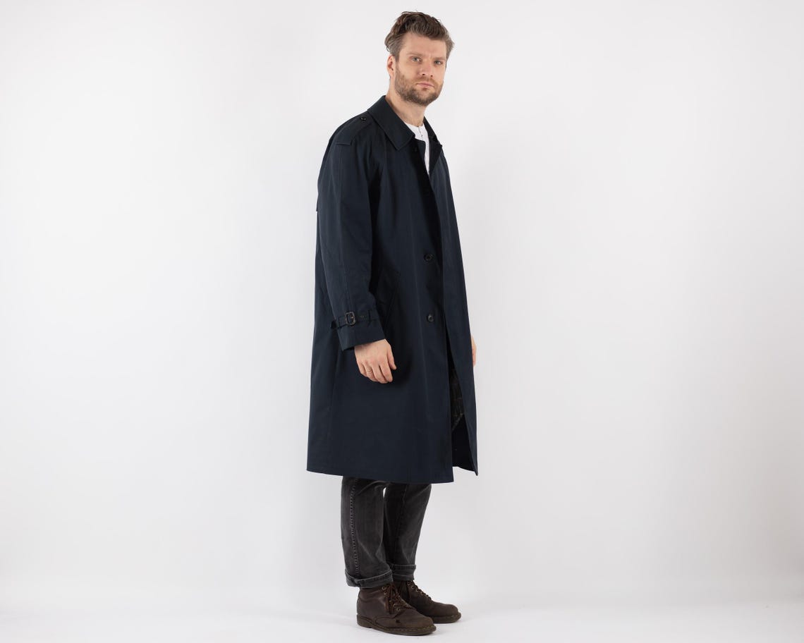 70s Vintage Navy Blue Cotton Blend Trench Coat, Men's Size L, foto 2 di 5