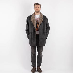 80&#39;s Black Sheepskin Coat, Men Size M/L Sheepskin Coat, Men&#39;s Shearling Coat, Black Fur Leather Overcoat, Men Western Coat, Americana Style