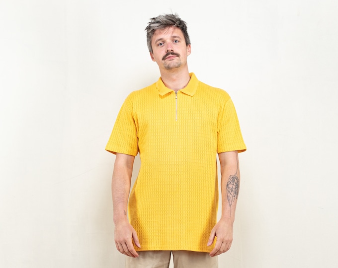 Men Knitted T-shirt 80s yellow cotton knit zip neck collared polo shirt men sun yellow short sleeve polo shirt summer t-shirt size medium