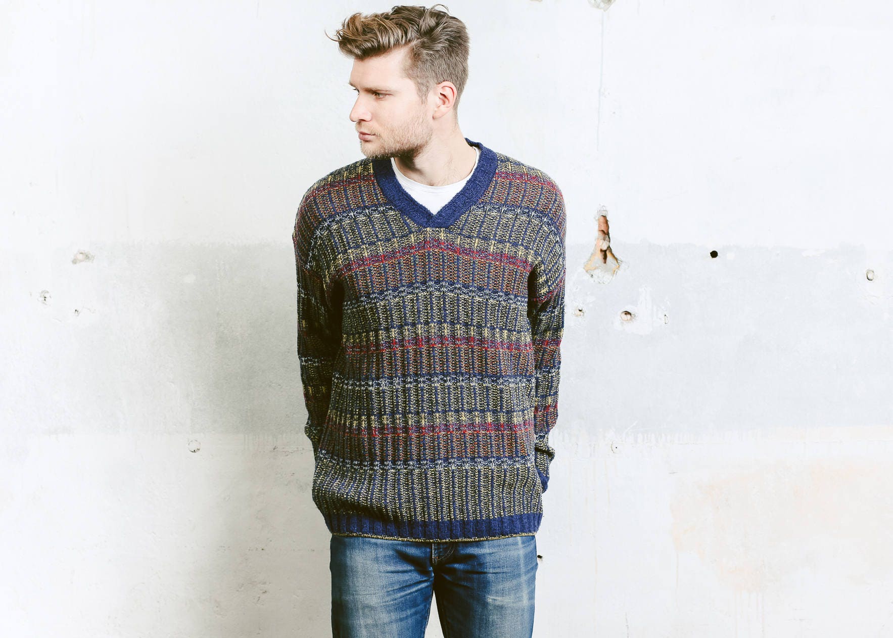 Mens Vintage Patterned Sweater . 90s Geometric Boyfriend Sweater Blue