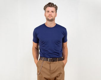 Blue Men's T-Shirt vintage basic 00s men short sleeve shirt plain summer shirt tee vacation tshirt minimalist size large l