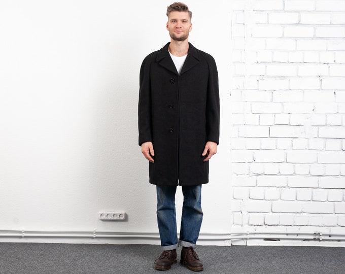 Black Wool Coat Vintage 1970s Overcoat Black Jacket Winter Coat Coccon Longcoat Greatcoat Winter Coat size Medium