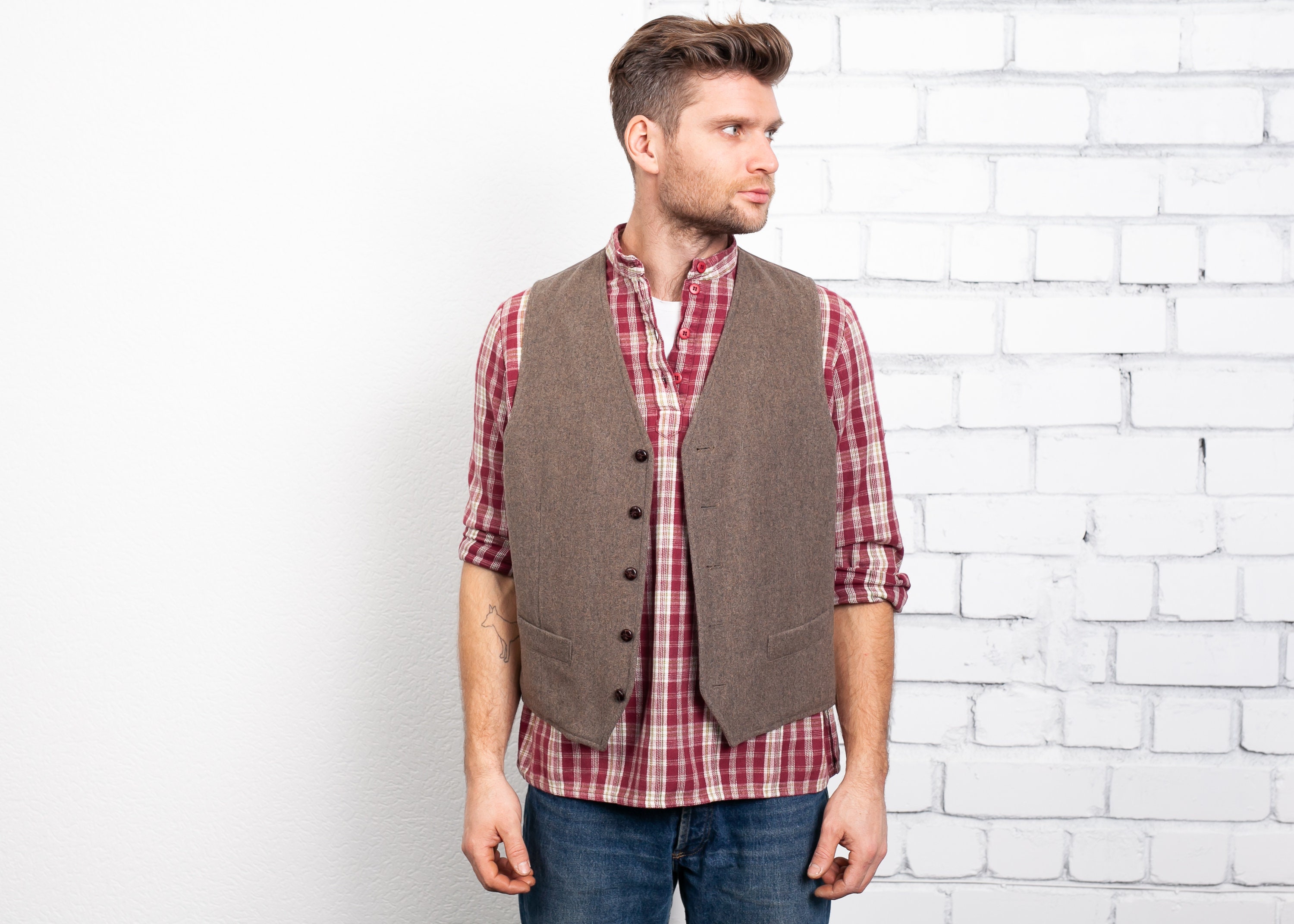Vintage Wool Blend Vest . Men's Wool Vest Grey Plain Sleeveless Jacket