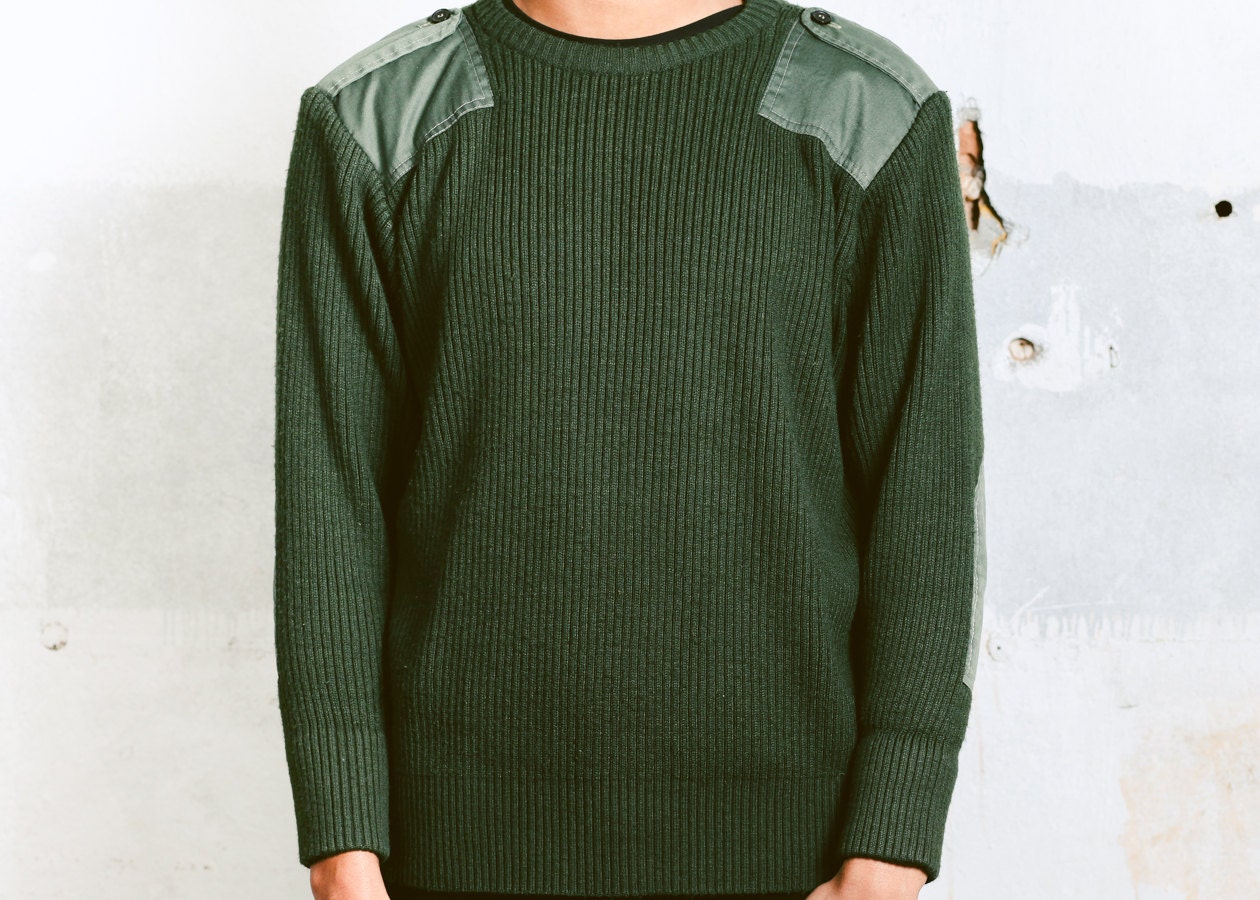 Forest Green MILITARY Sweater . Men's Vintage 90s Sweater Acrylic Army