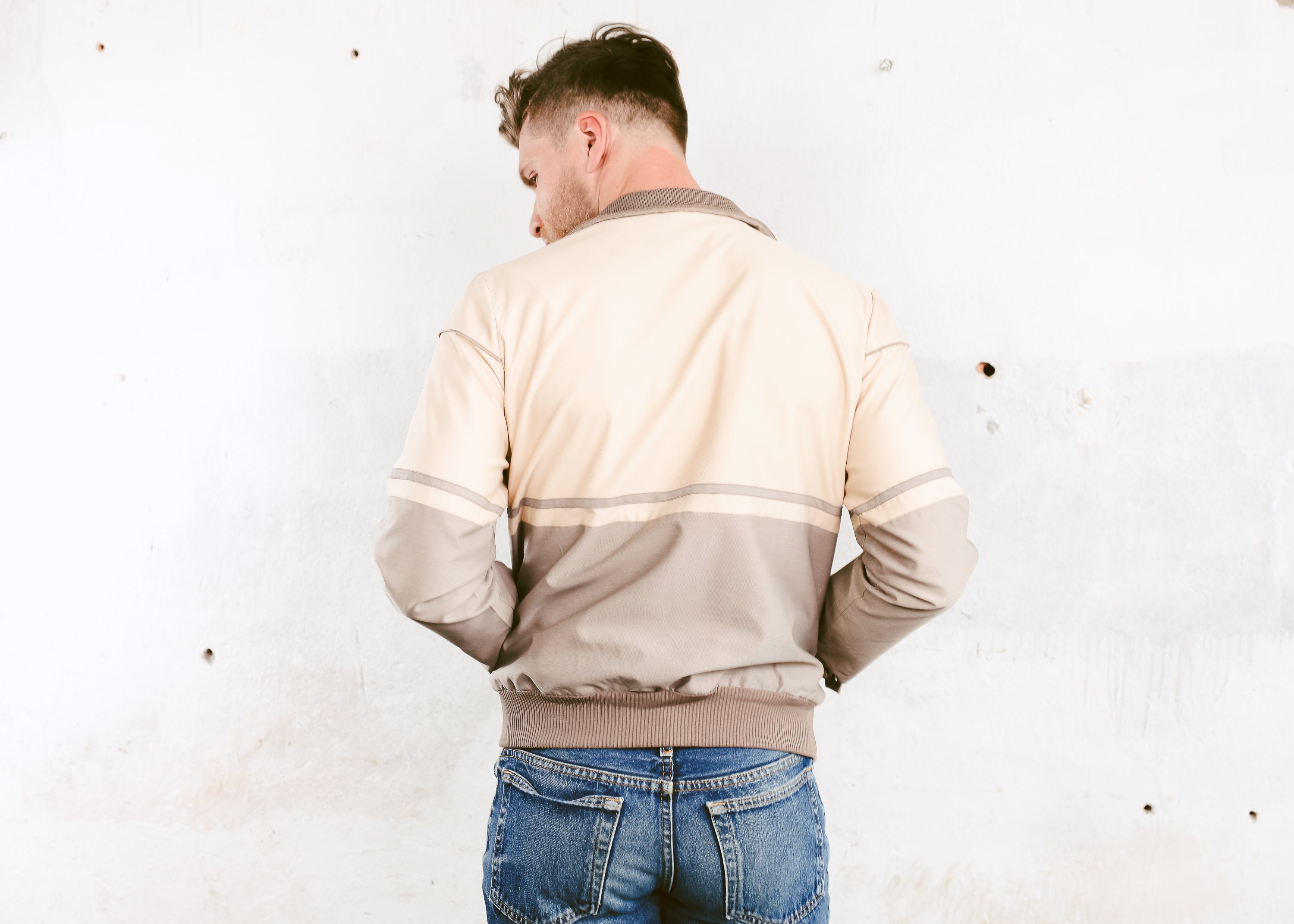 mens lightweight beige jacket