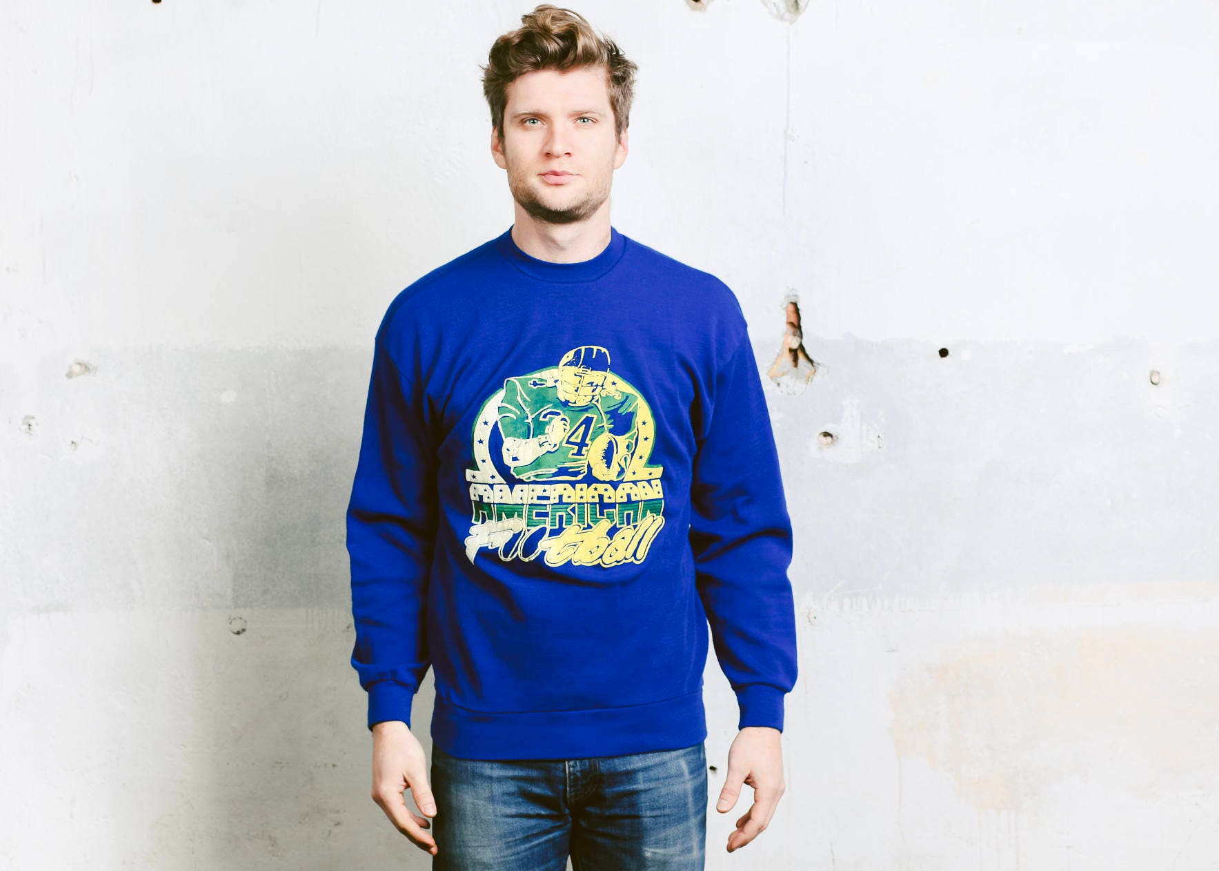 Vintage Mens Sweatshirt . Graphic Print 80s Sweater Blue Oldschool Skater Sports Sweater Crew