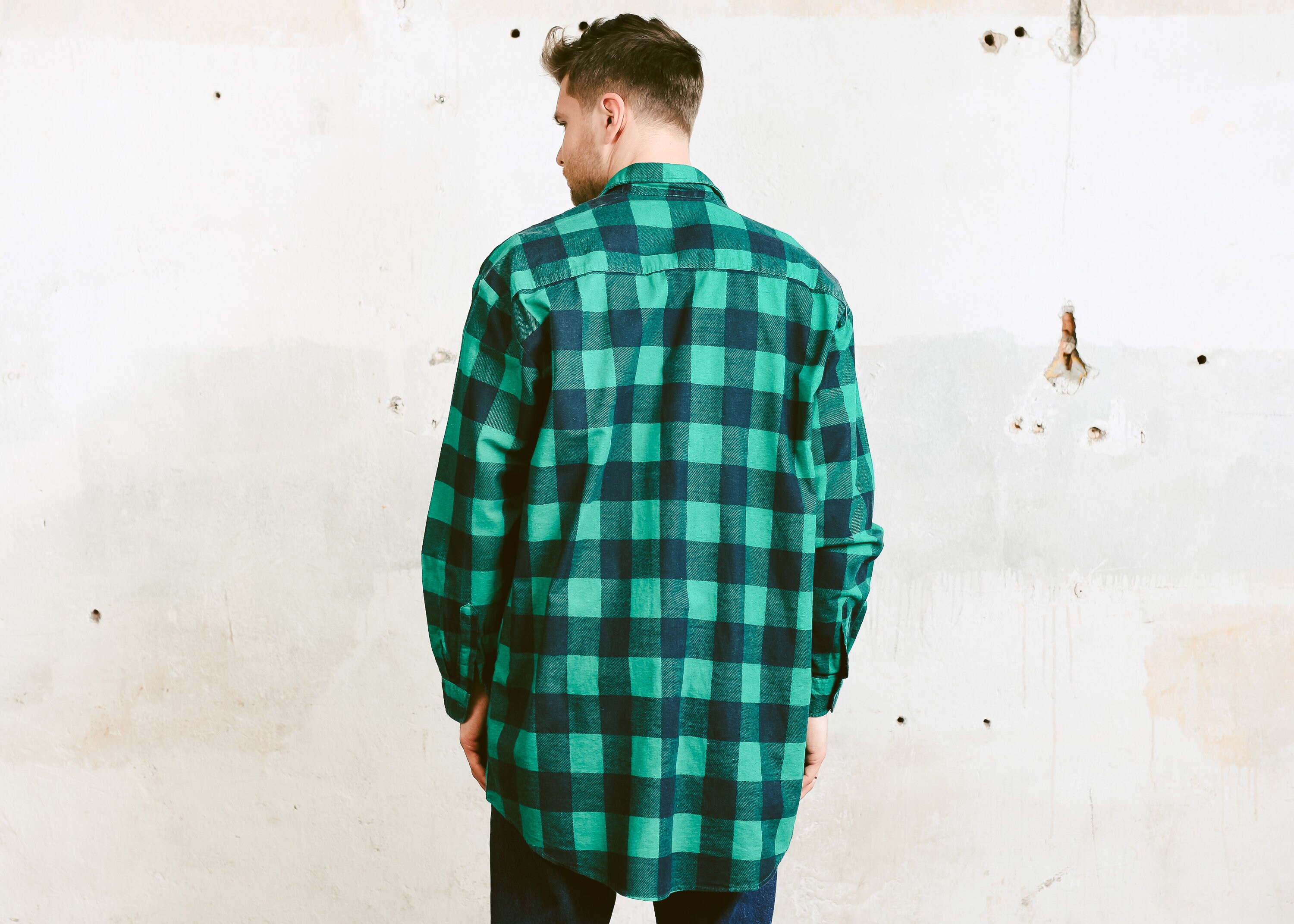 what to wear with green plaid shirt