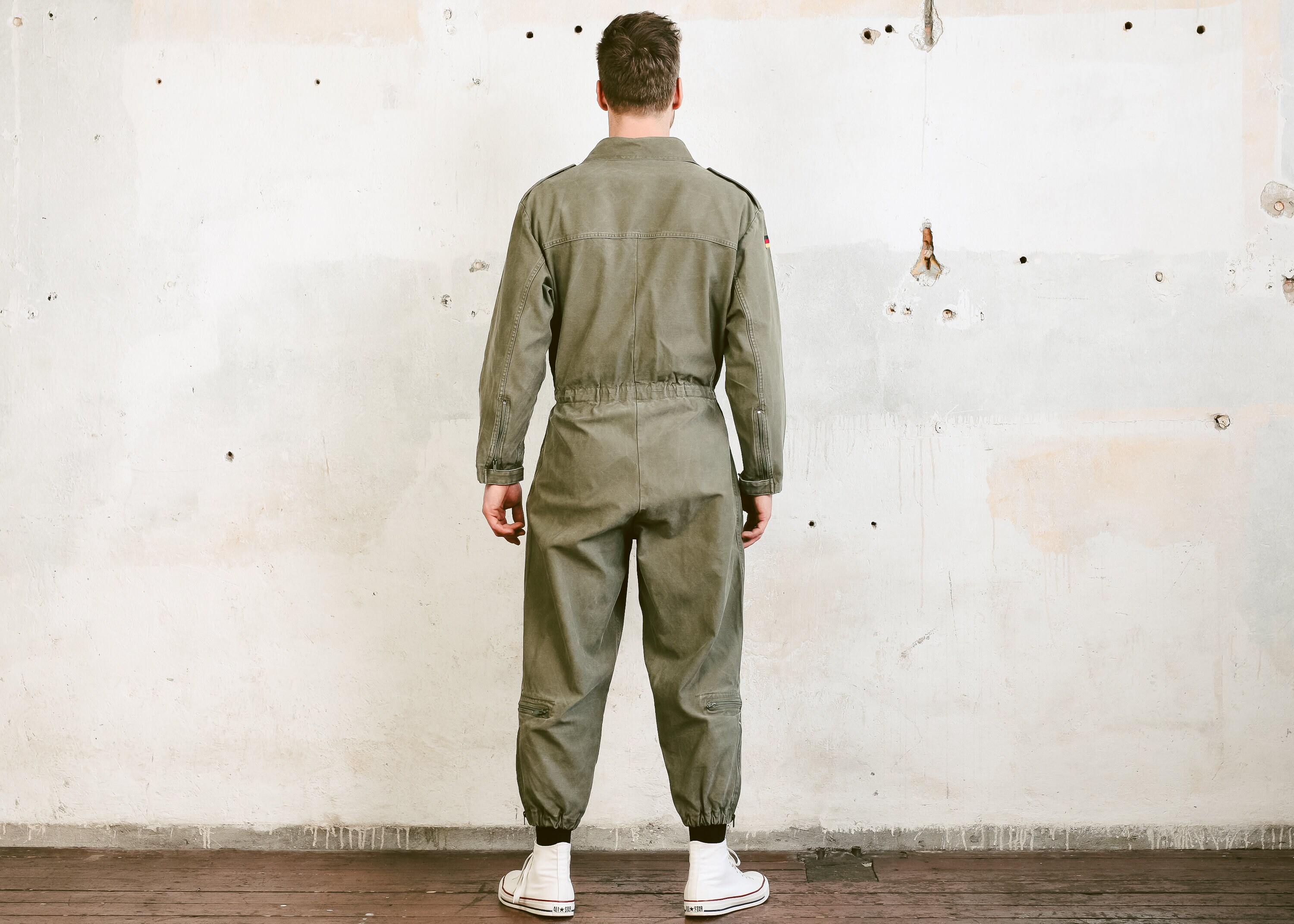 Men's Army Surplus Jumpsuit . Vintage 1980s Garage Car Mechanic