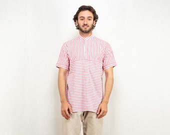 Chemise sans col pour homme, chemise vintage à manches courtes, rouge des années 90, chemise minimaliste classique d'été, chemise à rayures légères, streetwear, taille moyenne m
